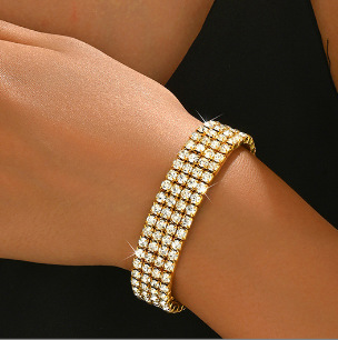 Black Teardrop Jewelry Set for Pakistani Women