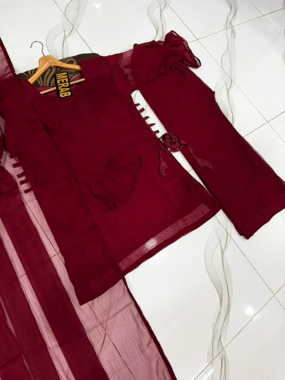 3 Pcs Women's Stitched Chiffon Plain Suit