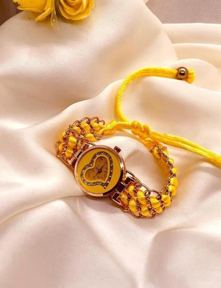 Heart Shaped Stylish Women's Bracelet Watch